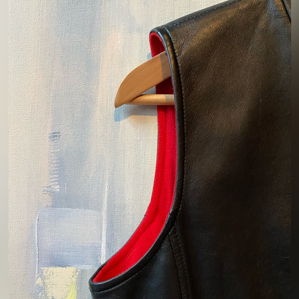 Pendleton Black Leather Vest with Red Fleece Lining Sz Small Mint Condition - Picture 2 of 10